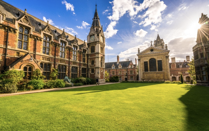 US & UK Boarding School Admissions